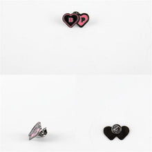 Load image into Gallery viewer, Blackpink Pins